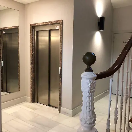 Loft Velazquez Moreno